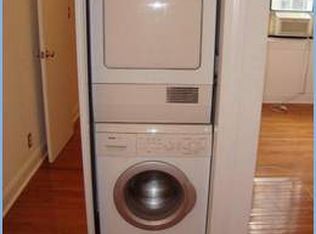 70 W 69th St APT 4, New York, NY 10023