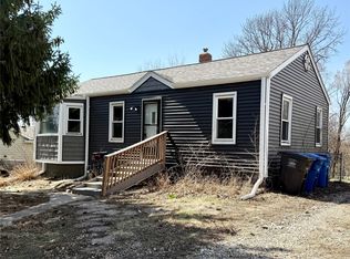 2024 SW 1st St, Des Moines, IA 50315