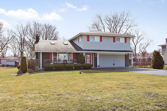 1st image of 5505 W 130th St