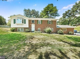 2311 Persimmon Dr, Ijamsville, MD 21754