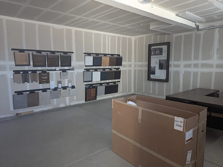 2 car Garage (will be totally empty).
