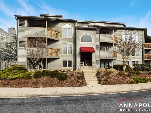 2nd image of 2106 Chesapeake Harbour Dr APT T2