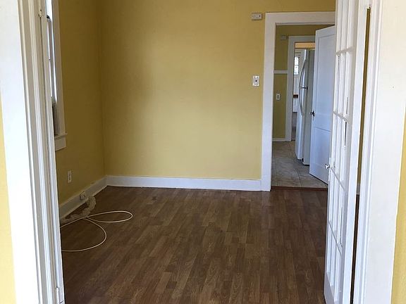 3rd image of 3441 Bruxelles St