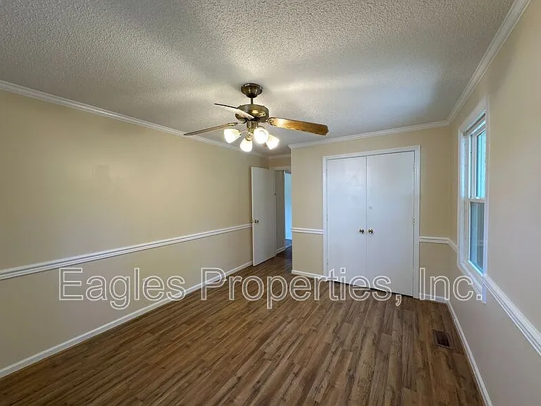 605 S Oleander Ave #B — Photo 7
