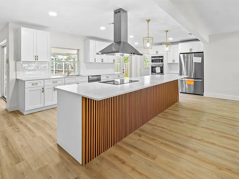 5700 Bayou Grande Blvd NE — Photo 24