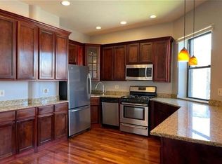 1519 E Marquette Rd #3W, Chicago, IL 60637