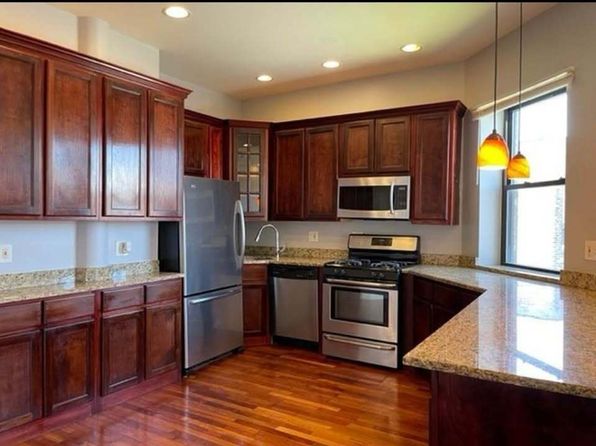 1519 E Marquette Rd #3W