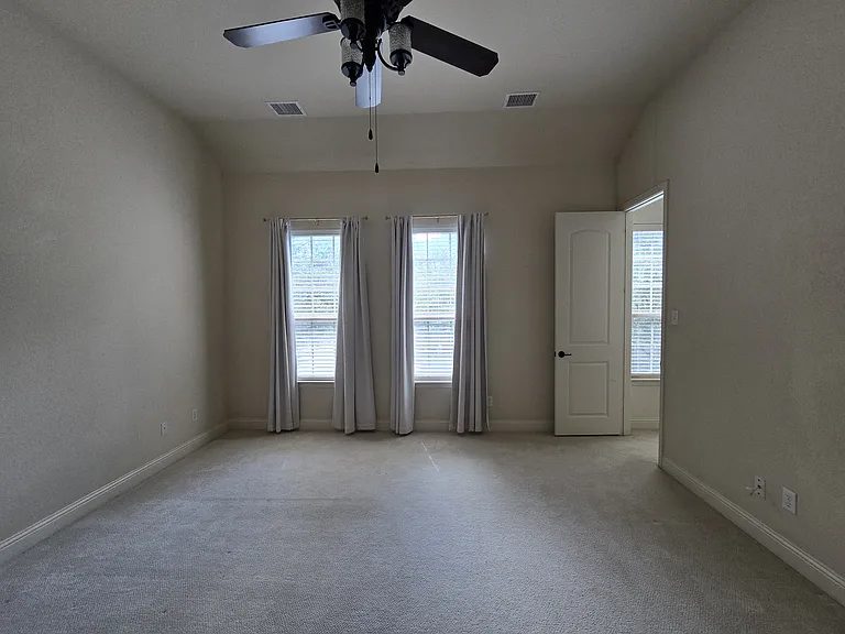 7924 Osborn Pkwy — Photo 69