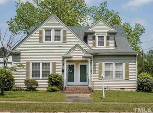 400 W Edgerton St, Dunn, NC 28334