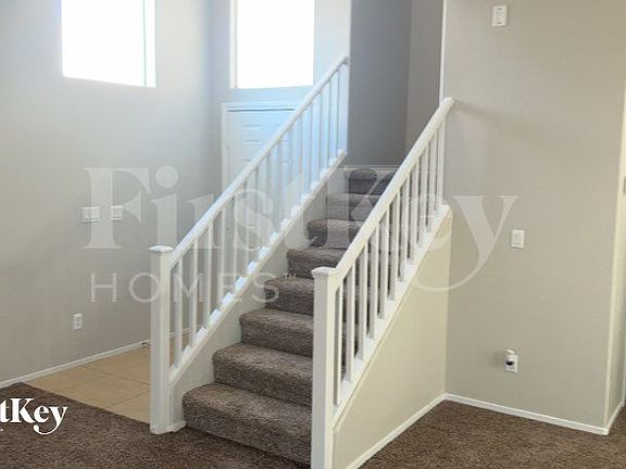 4th image of 6476 Hamilton Grove Ave