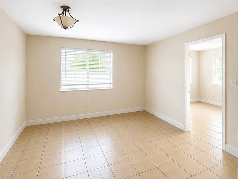 17255 SW 95th Ave #356 — Photo 2