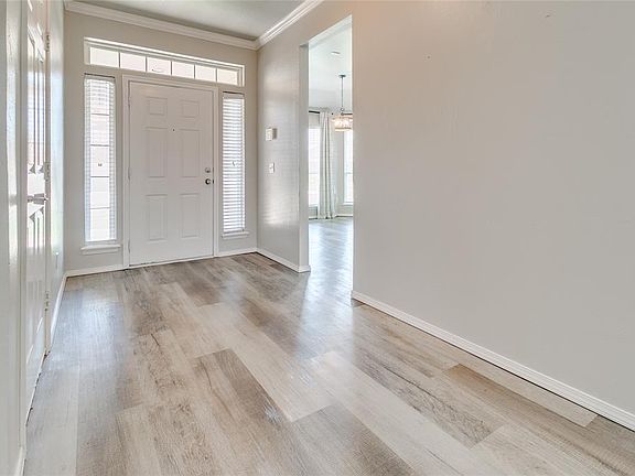 5th image of 17621 Cobalt Ave