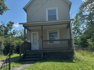 268 Malleable St, Mercer, PA 16146