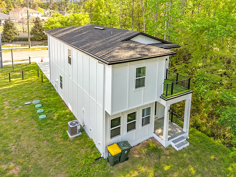 8912 Hogan Rd — Photo 49