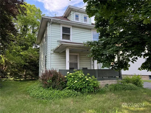 636 Ridge Rd, Webster, NY 14580