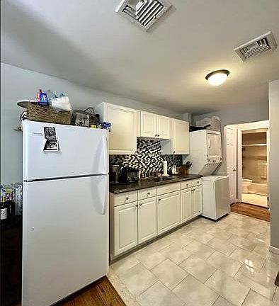 3rd image of 405 Vineland Ave Floor 2