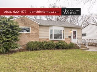 4038 Steinies Dr, Madison, WI 53714