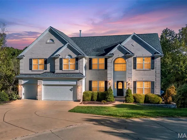 1539 Dietrich Glen Dr, Ballwin, MO 63021
