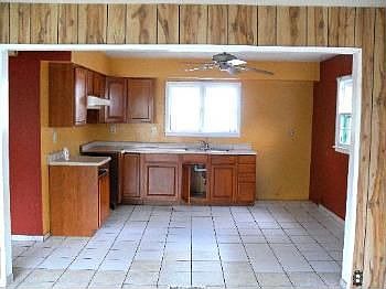 2nd image of 1460 Mountain St