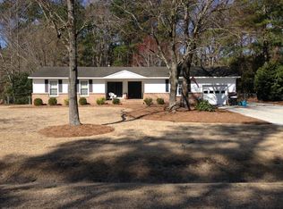 405 Edgehill Rd, Trent Woods, NC 28562