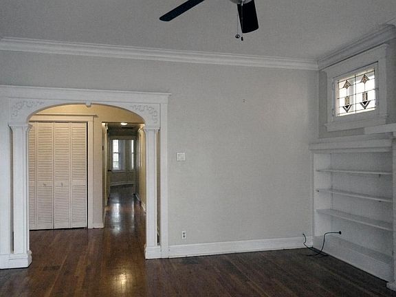 4th image of 2443 N Sawyer Ave