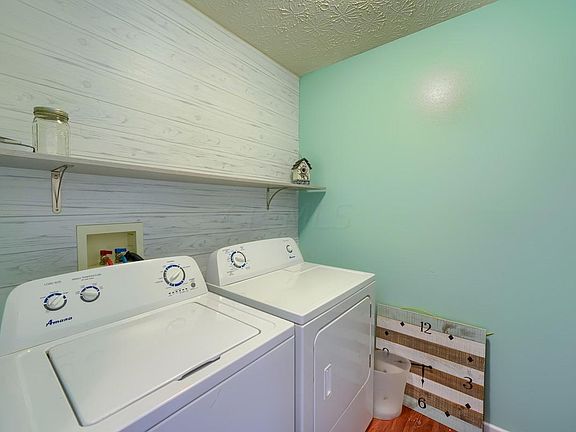 5th image of 487 Lamesa Dr