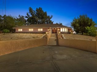 15093 Riverside Dr, Apple Valley, CA 92307