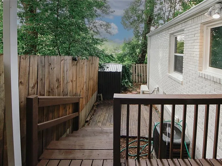 895 Durant Pl NE — Photo 33