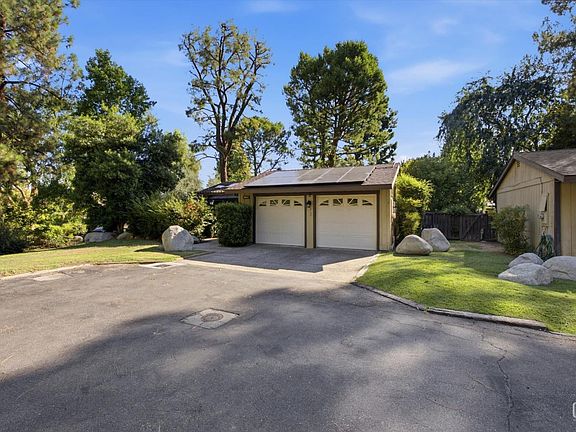 4th image of 5857 Riggs Ct