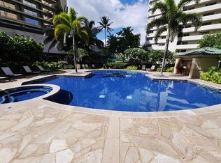 448 Kalaimoku St #PKG-11, Honolulu, HI 96815