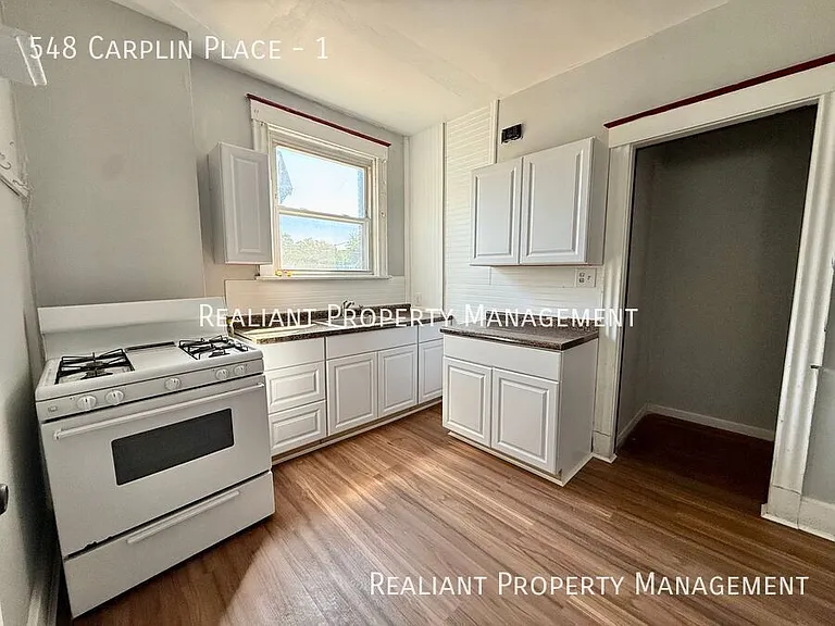 548 Carplin Pl #1 — Photo 17