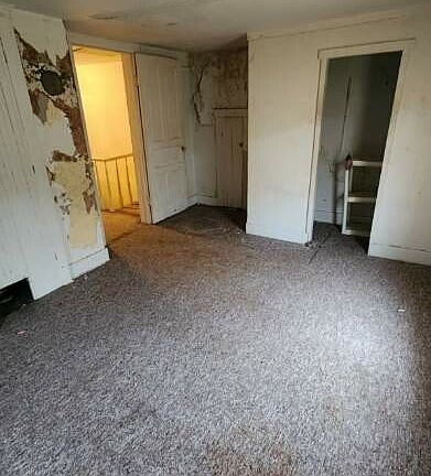 5th image of 123 Rainbow St