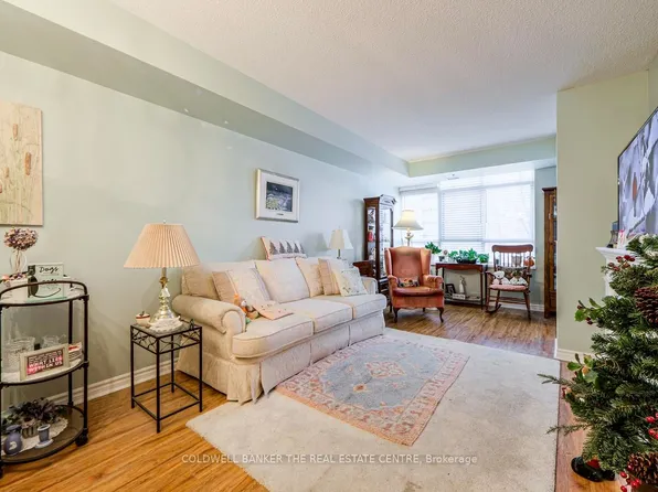 115 Bonis Ave #510, Toronto, ON M1T 3S4