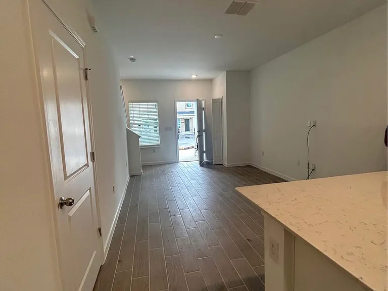 3409 SW 34th Avenue Cir #3 — Photo 8