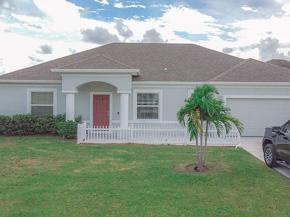 3rd image of 5289 North Lovett Circle