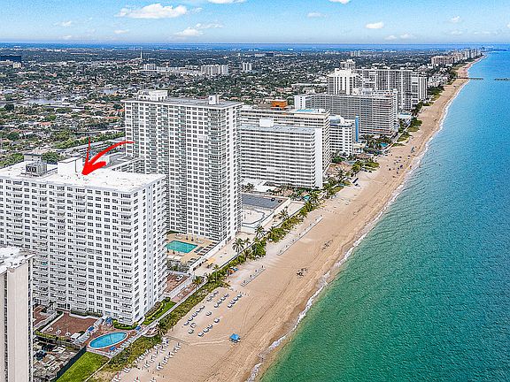 3rd image of 3850 Galt Ocean Drive #610