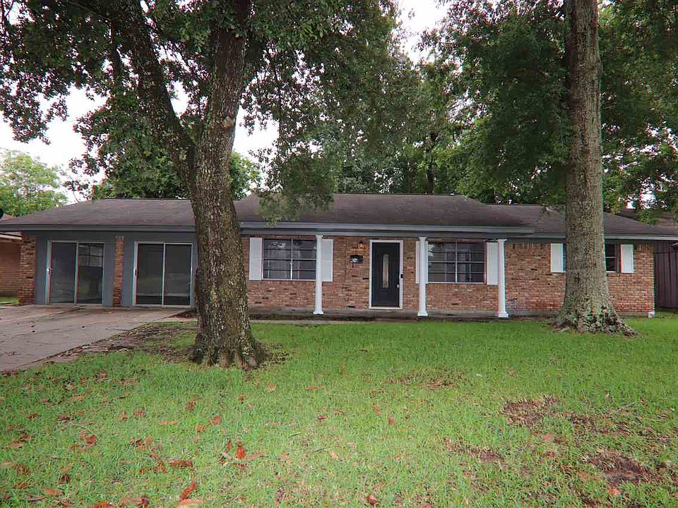 1st image of 5225 Cambridge Ln