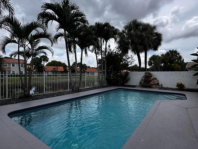 10302 Buena Ventura Dr — Photo 16