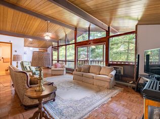 25 William Ave, Wasaga Beach, ON L9Z 2X3