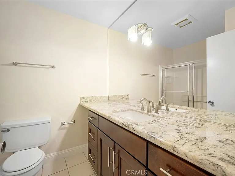121 Sinclair Ave #206 — Photo 20