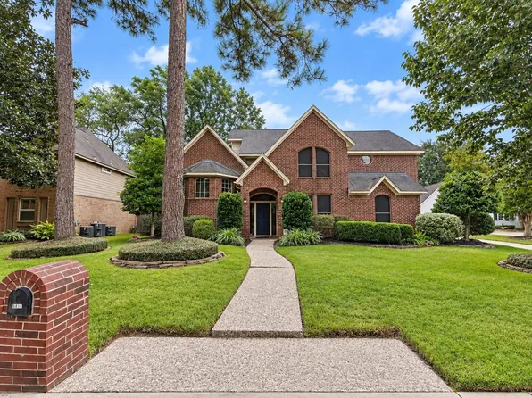 5814 Woodland Creek Dr, Kingwood, TX 77345