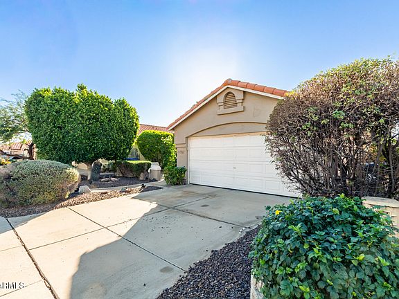 2nd image of 4457 E VERBENA Drive