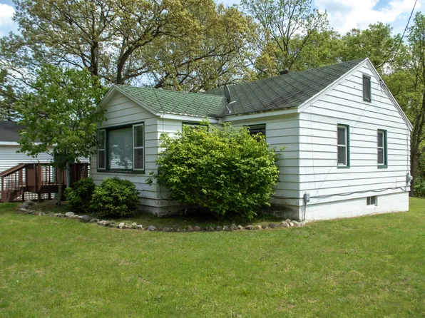 94 Bynum Dr, Battle Creek, MI 49017
