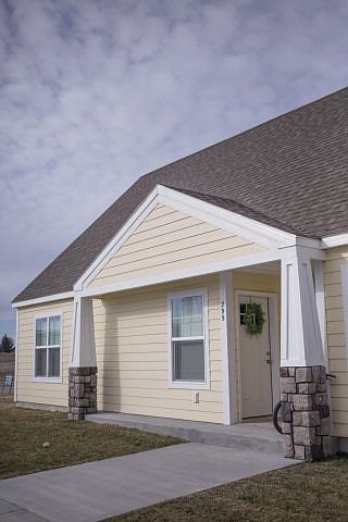 1st image of 295 Jefferson Dr