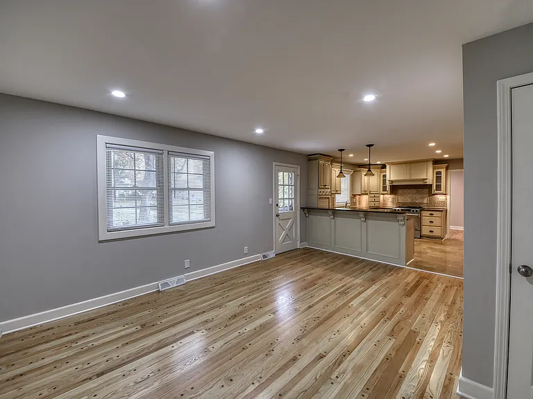 6819 NW Park Plaza Dr — Photo 11