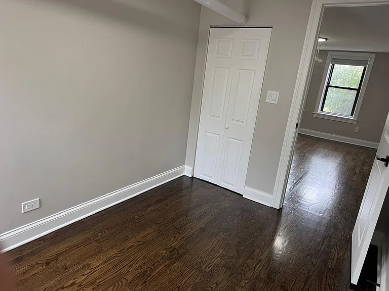3149 N Springfield Ave — Photo 9