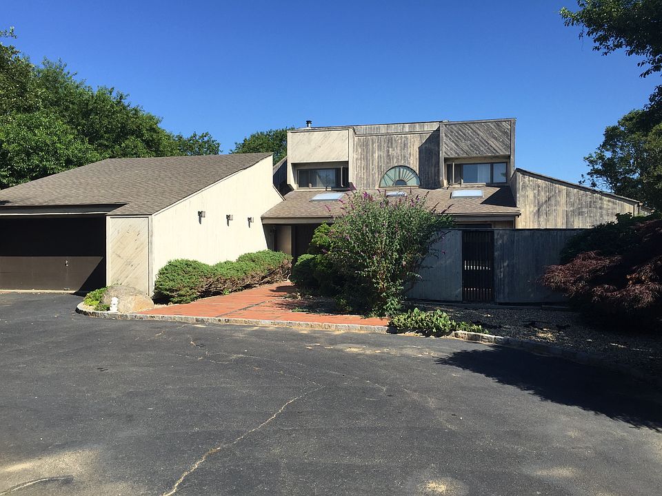 1st image of 86 S Fairview Ave