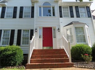 7024 Hawks Hill Ln, Mechanicsville, VA 23111