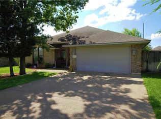 1109 Petersburg Ct, College Station, TX 77845