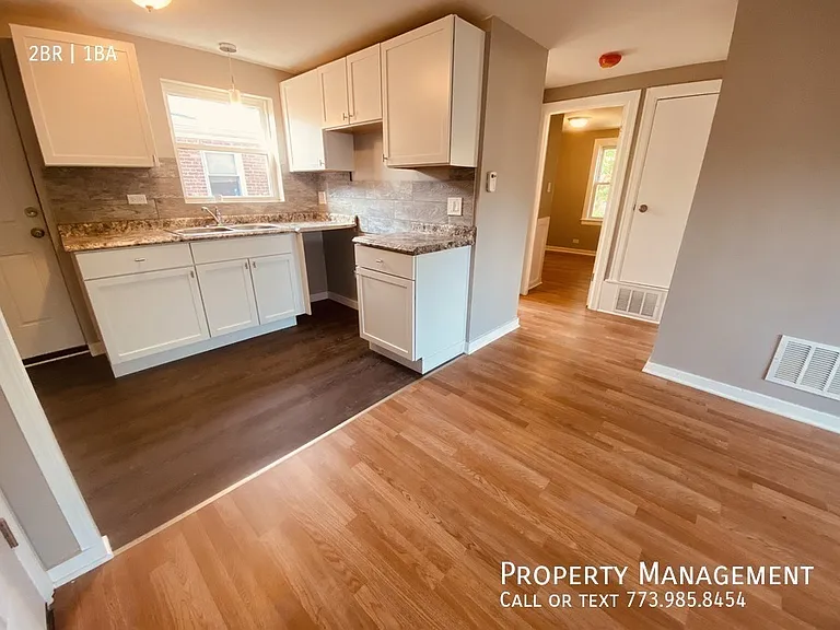 8153 S Colfax Ave #8155-2 — Photo 4